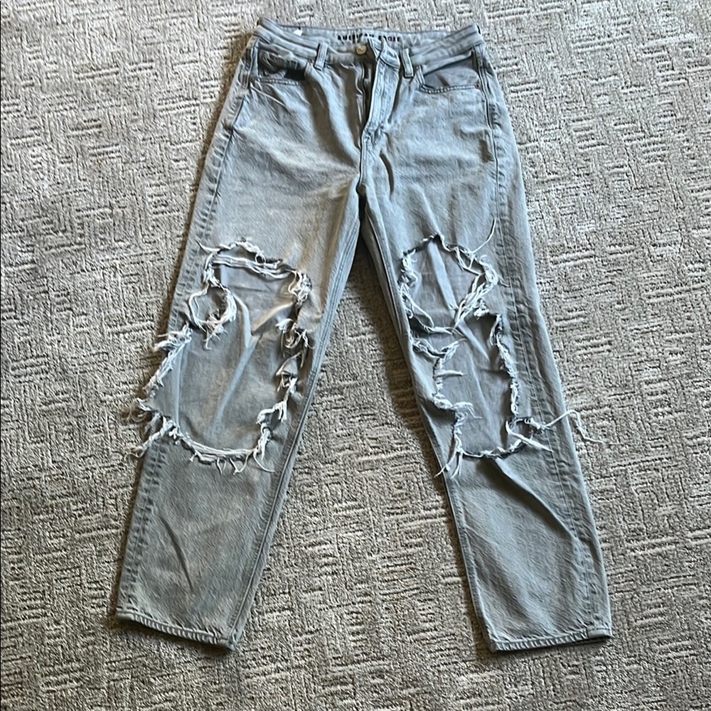 American Eagle Outfitters Gray Distressed Boyfriend Jeans